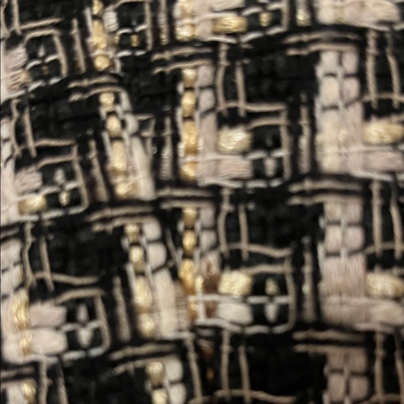 Classic Black, White & Gold Tweed Tailored Jacket size 4 - Picture 9 of 9
